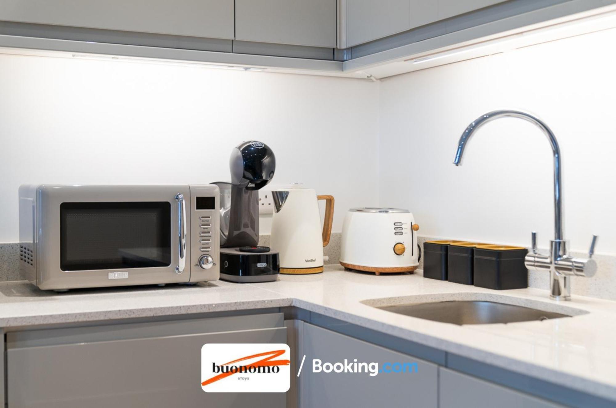 Two Bedroom Apartment At Buonomo Stays Short Lets & Serviced Accommodation Close To Wimbledon Tennis Courts Лондон Екстер'єр фото