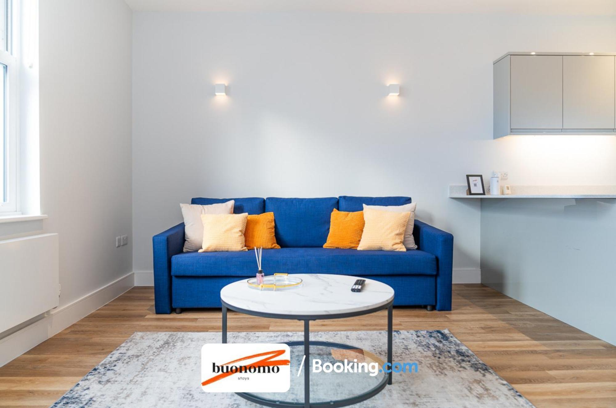 Two Bedroom Apartment At Buonomo Stays Short Lets & Serviced Accommodation Close To Wimbledon Tennis Courts Лондон Екстер'єр фото