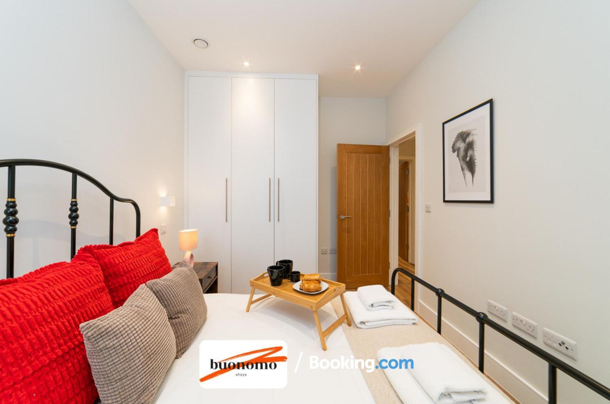 Two Bedroom Apartment At Buonomo Stays Short Lets & Serviced Accommodation Close To Wimbledon Tennis Courts Лондон Екстер'єр фото