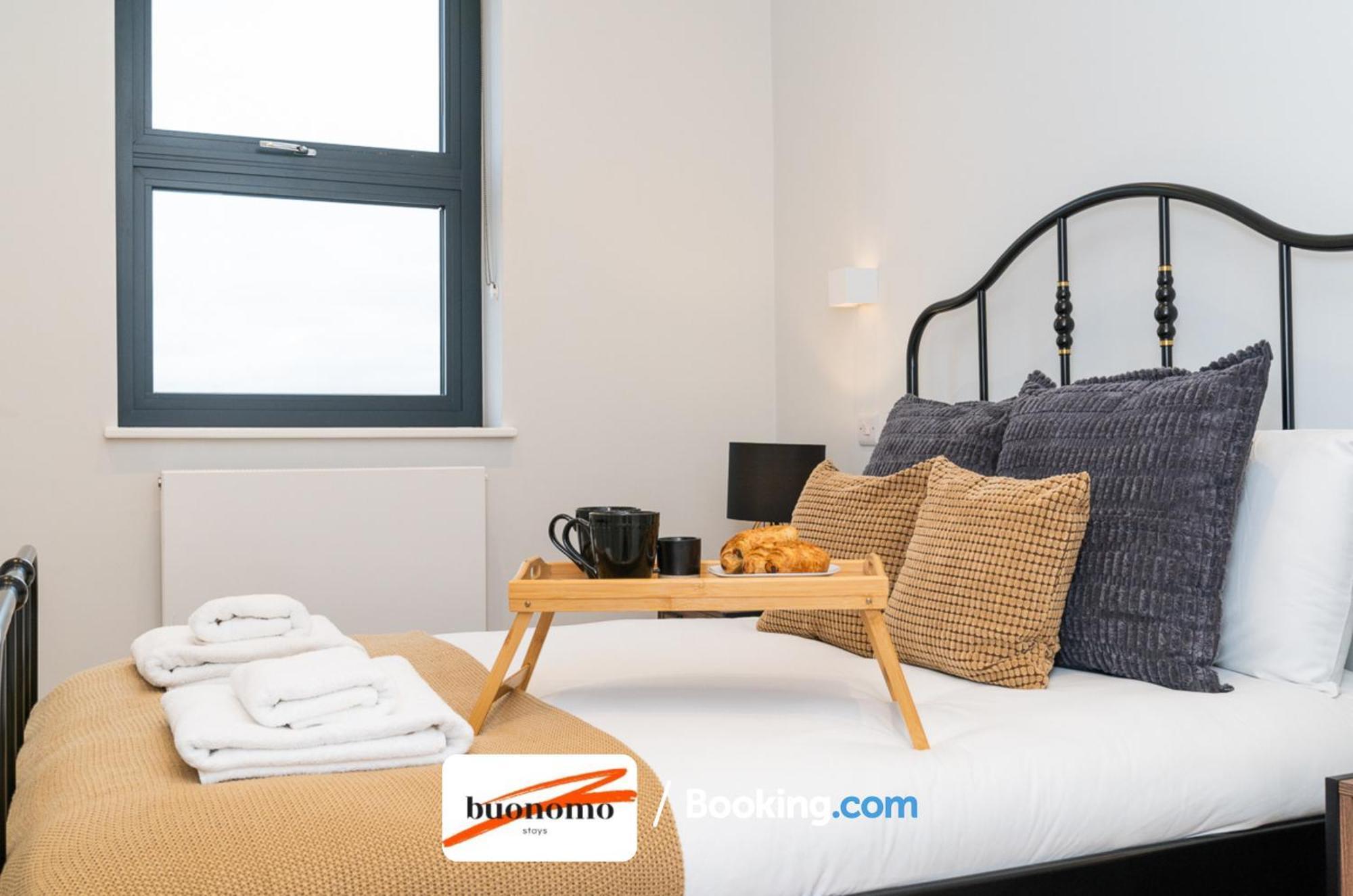 Two Bedroom Apartment At Buonomo Stays Short Lets & Serviced Accommodation Close To Wimbledon Tennis Courts Лондон Екстер'єр фото